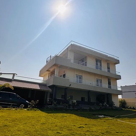Pn Farm Villa Hyderabad Exterior foto